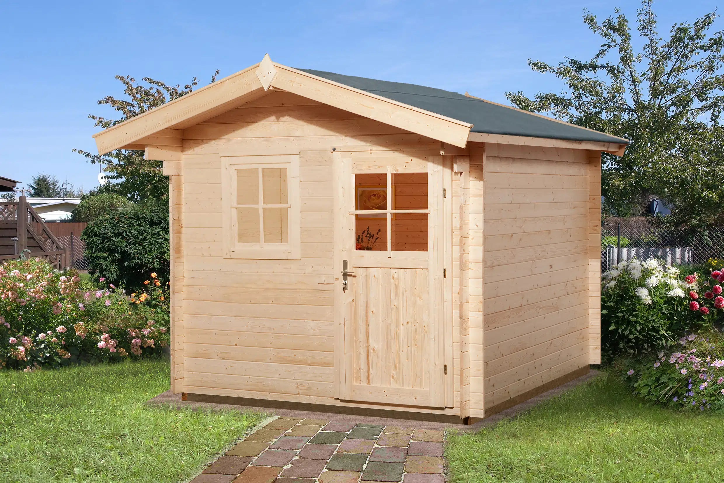 Weka Gartenhaus mit Satteldach aus Fichtenholz - verstauen sie ihr Gartenwerkzeug