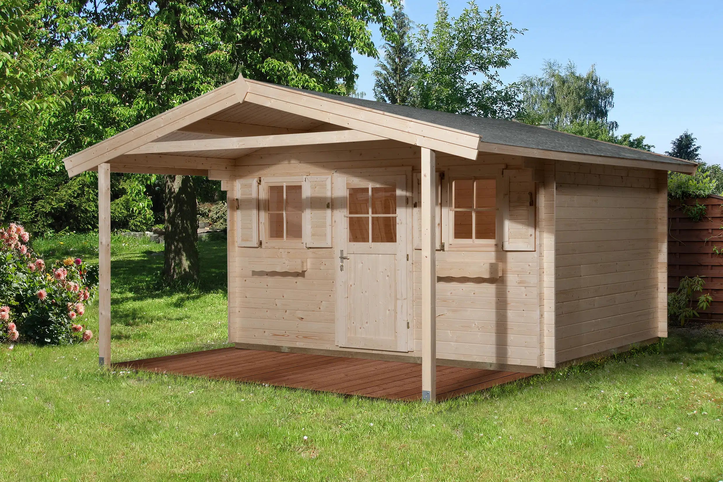 Weka Gartenhaus mit Veranda aus Fichtenholz mit Satteldach - Nutzen Sie den Wohnraum als Wohlfühl-Oase oder zum verstauen ihrer Garten Werkzeuge