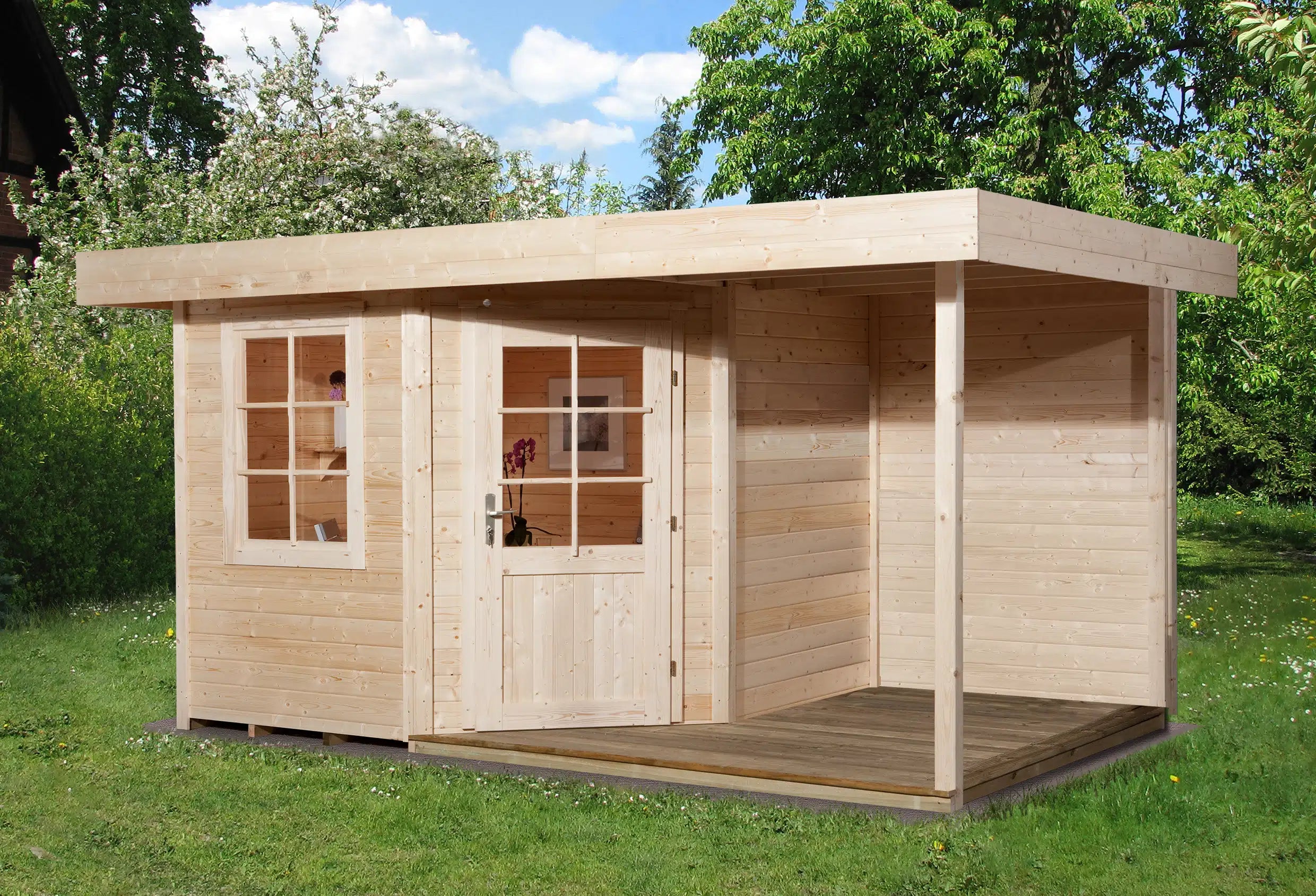 Weka Design Gartenhaus mit Veranda und Flachdach aus Fichtenholz - Nutzen Sie den Wohnraum als Wohlfühl-Oase oder zum verstauen ihrer Garten Werkzeuge