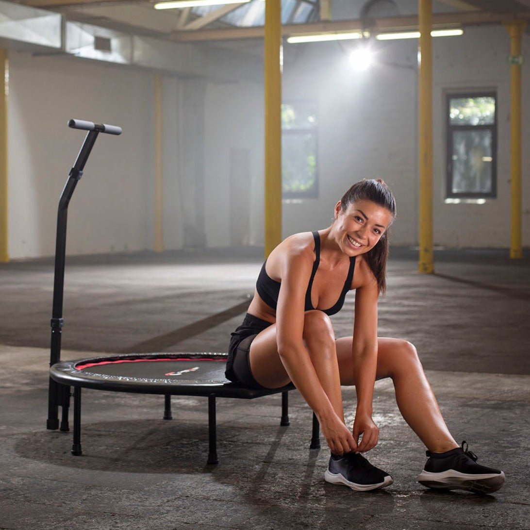 Trampolin T 400 mit Haltestange und Bungee Cord