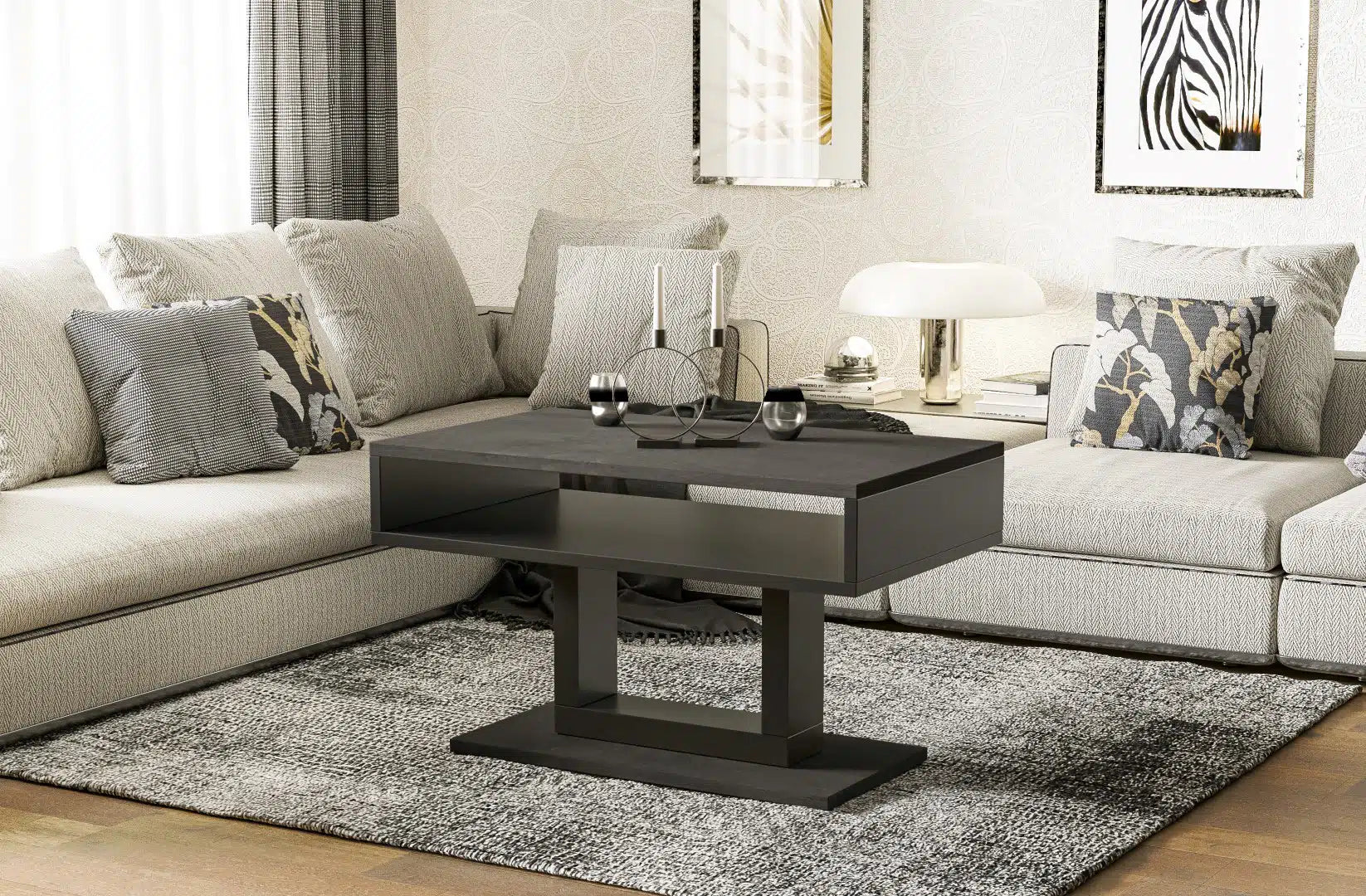 Erleben Sie Gemütlichkeit pur mit dem exquisiten Holz Couchtisch von Endo Möbel - ideal für gesellige Abende und als praktische Ablagefläche im Alltag. Verwandeln Sie Ihr Wohnzimmer zur Wohlfühloase!